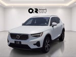 2025 Volvo XC40 Core Bright Theme