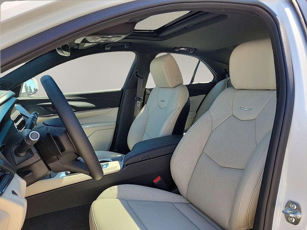 2025 Cadillac CT4 Premium Luxury