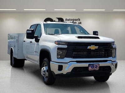 2025 Chevrolet Silverado 3500 HD Chassis Cab Work Truck