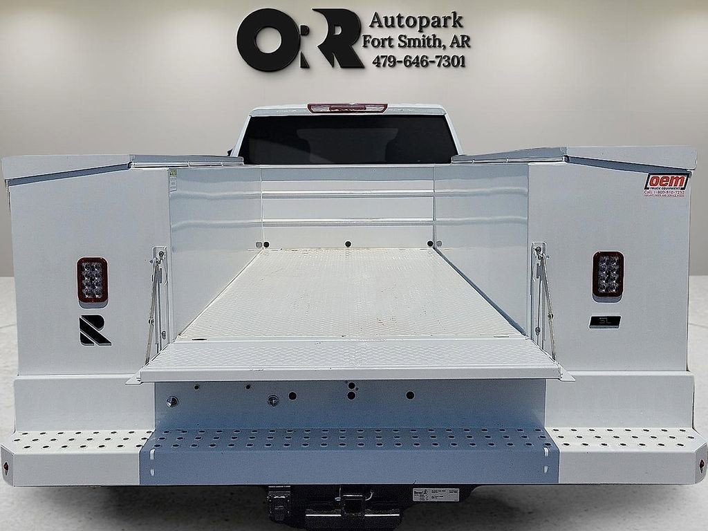 2025 Chevrolet Silverado 3500 HD Chassis Cab Work Truck