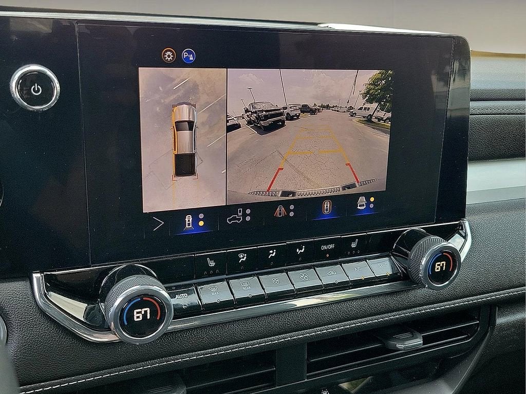 2025 Chevrolet Colorado WT/LT