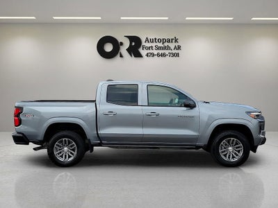 2025 Chevrolet Colorado WT/LT