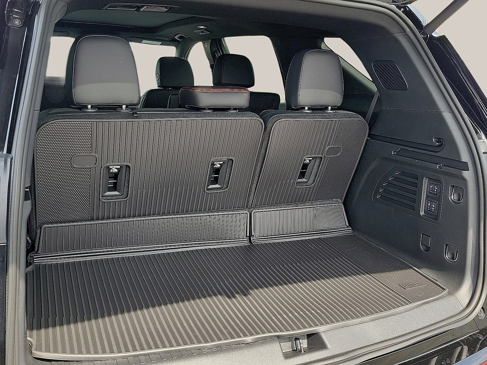 2027 Chevrolet Traverse RS