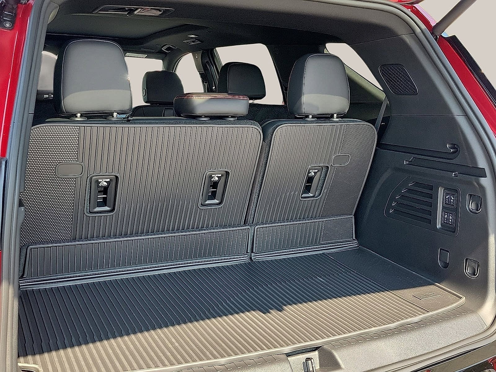 2027 Chevrolet Traverse RS