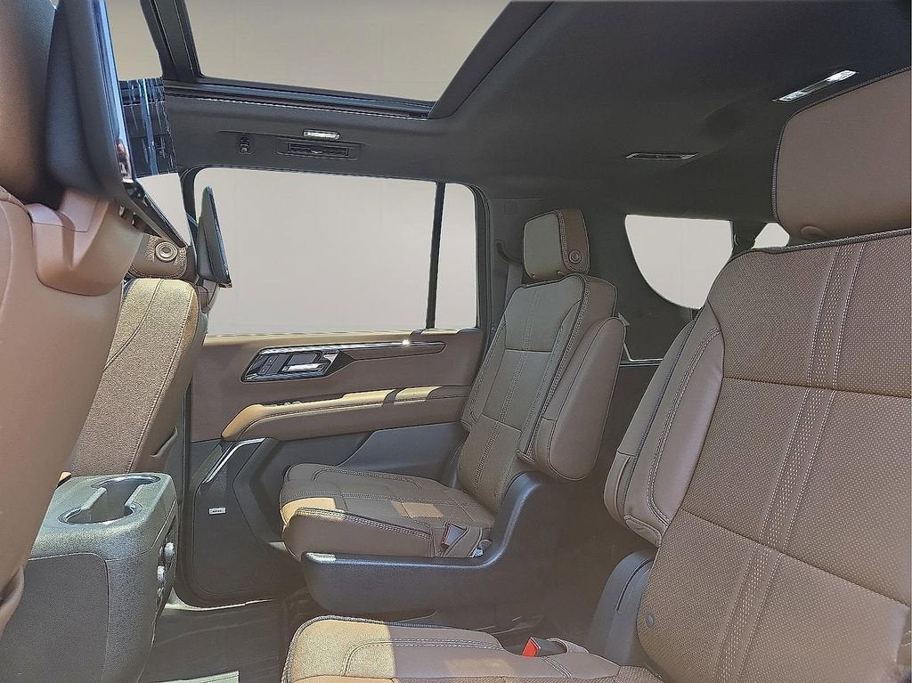 2025 Chevrolet Suburban High Country