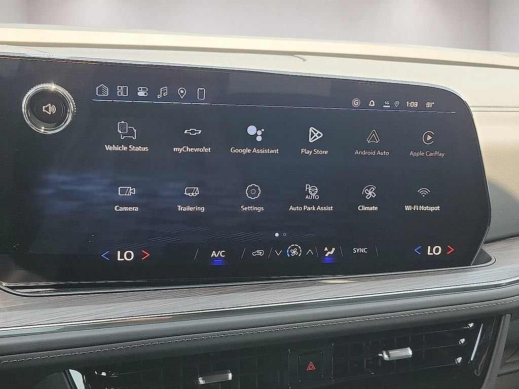 2026 Chevrolet Tahoe LS
