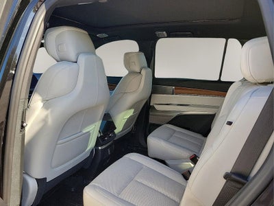 2026 Cadillac VISTIQ Sport