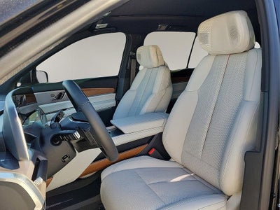 2026 Cadillac VISTIQ Sport