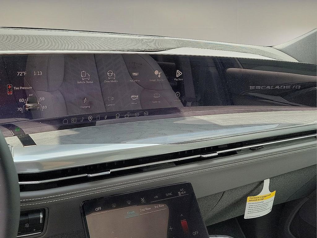 2025 Cadillac ESCALADE IQ Sport 1